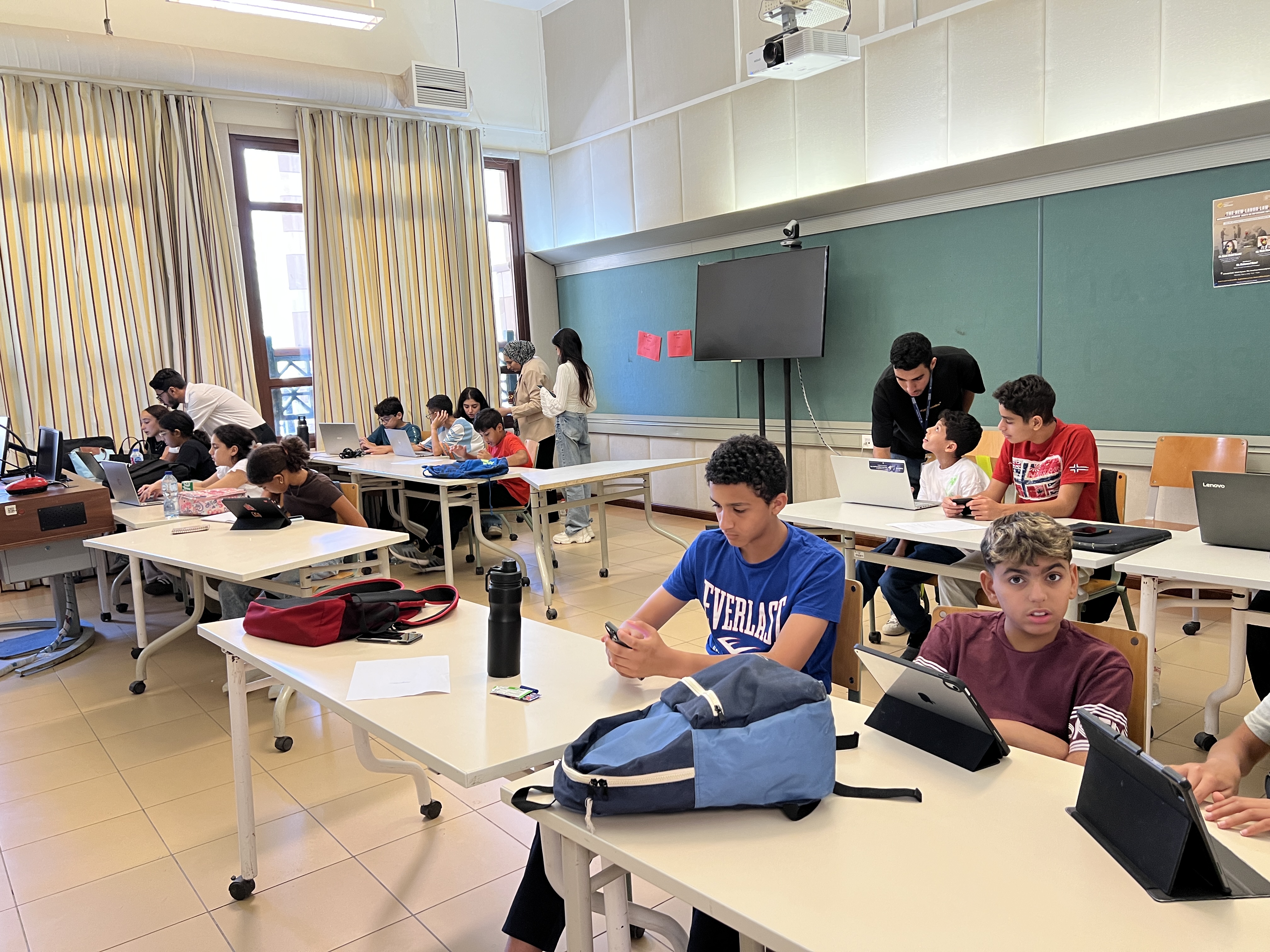 Kids attending SCE summer Camp Class