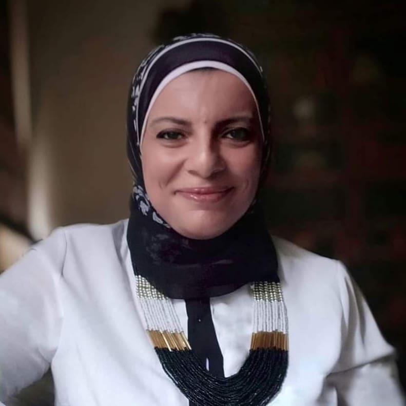 Dr. Amira El-Deeb