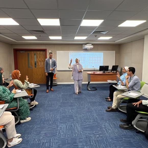 students in the dual delivery classroom